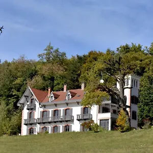  Hébergement de vacances Le Domaine De Dony